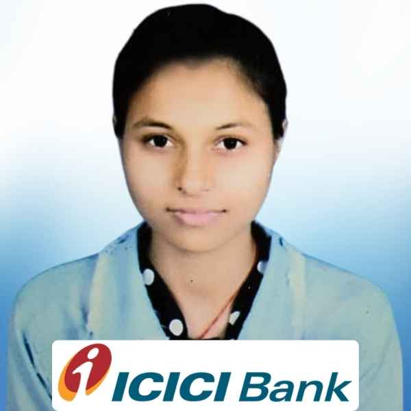 Nandini Kumari, B.Sc. IT student of Cimage got Placement in ICICI Bank